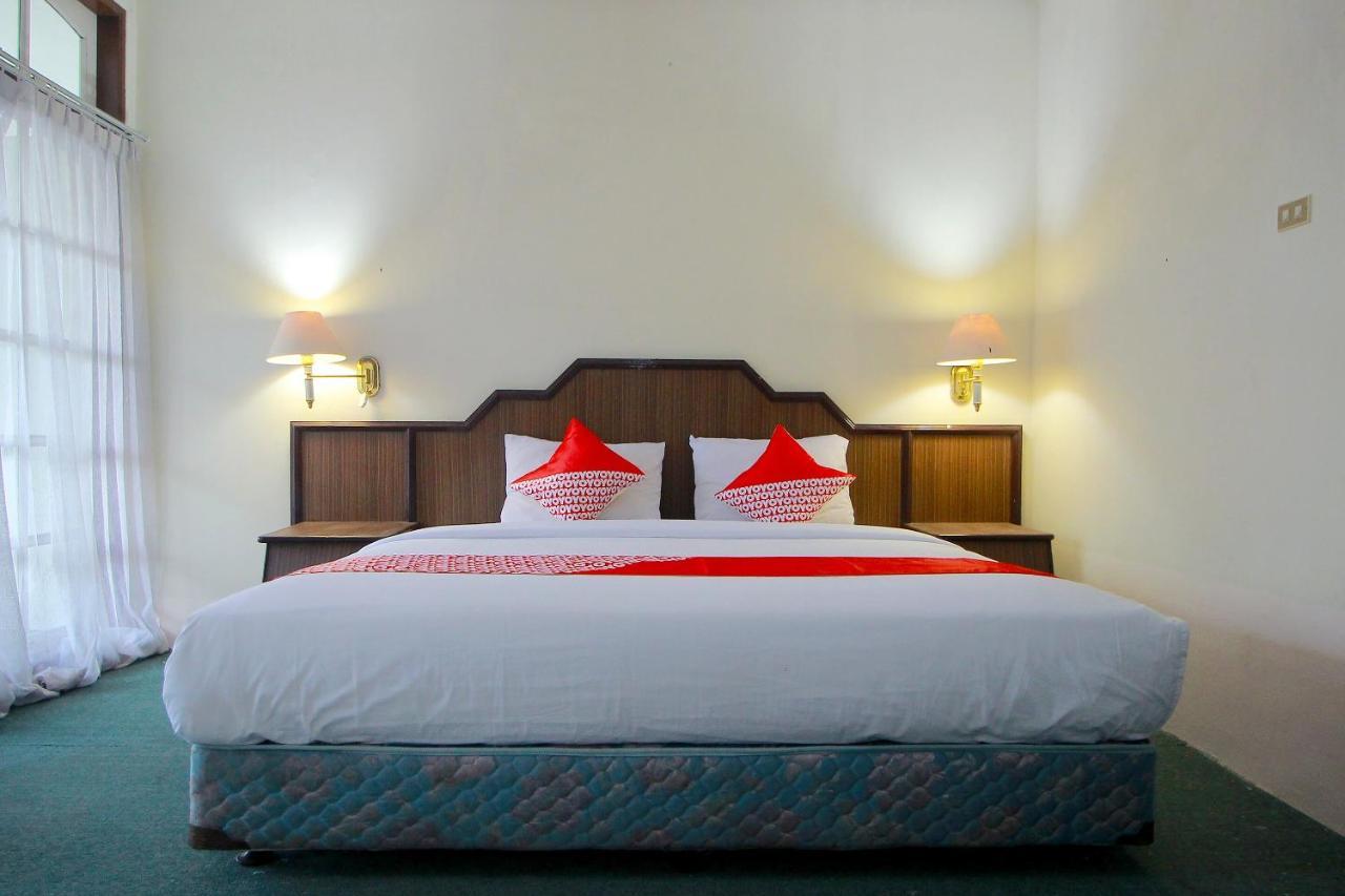 Oyo 2360 Hotel Rio Bengkulu Luaran gambar